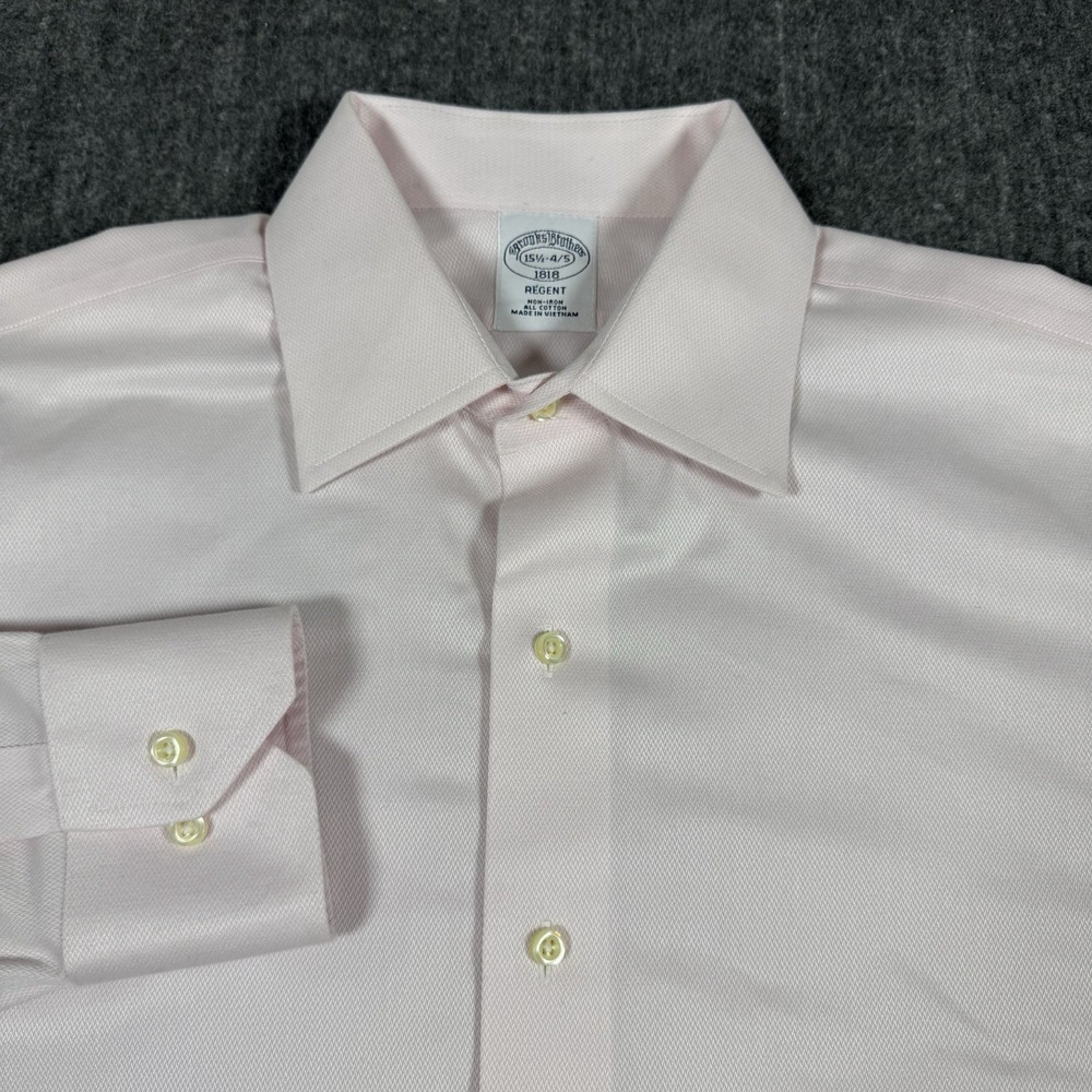 Brooks Brothers 1818 Regent Men's Dress Shirt 15.5 34/35 Pink Non-Iron Cotton